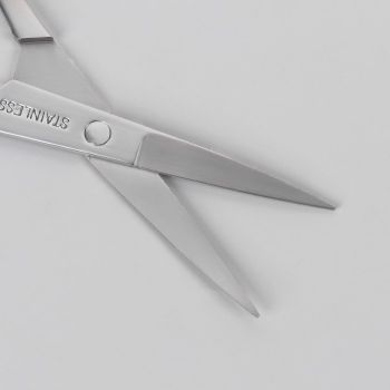 Ножницы маникюрные, прямые, узкие, 9 см, цвет серебристый QF