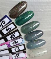 Гель-лак №15 Crystal Shatter KYASSI 12мл. (молочный приглушенный зеленый с разноцветной поталью) - вид 1 миниатюра